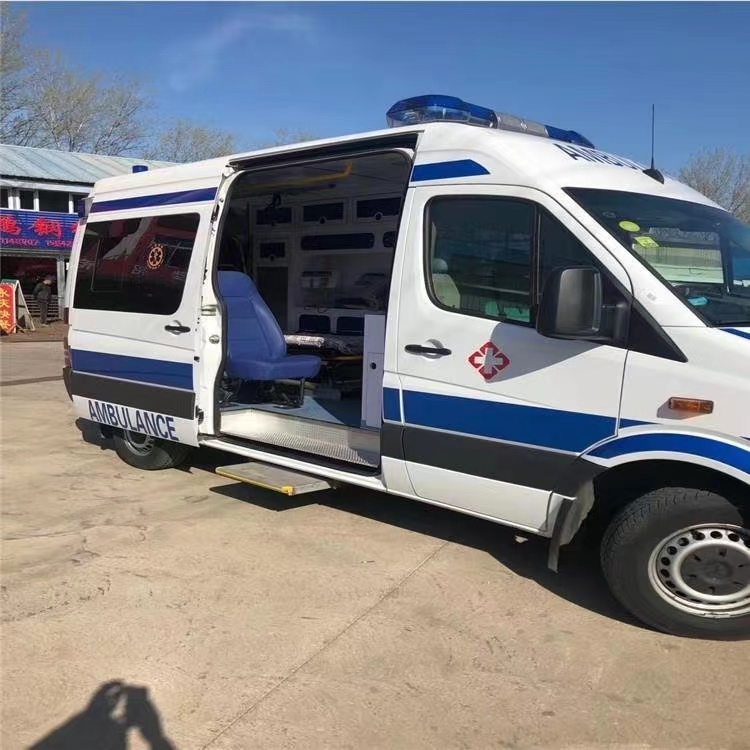 波莲镇私人长途救护车出租转院回家